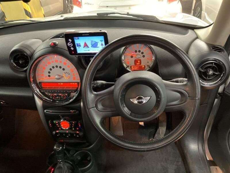 Mini Mini Countryman One - U11829