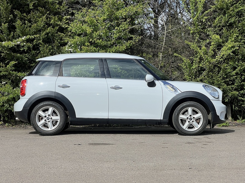 Mini Mini Countryman Cooper - U11829
