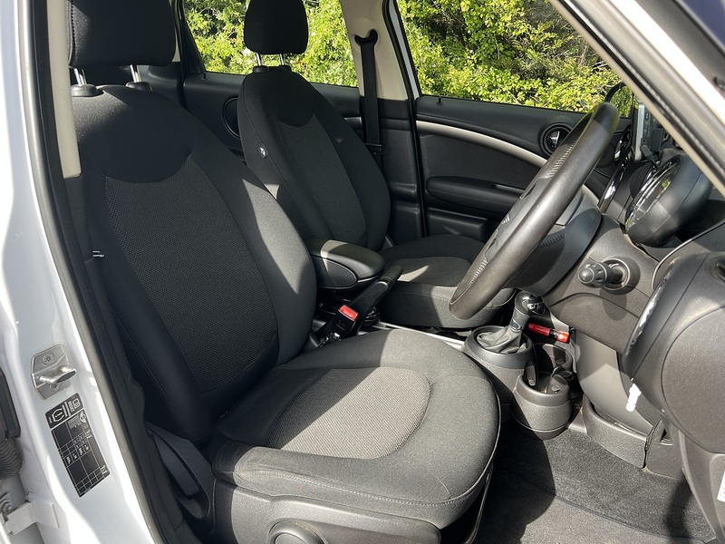 Mini Mini Countryman Cooper - U11829
