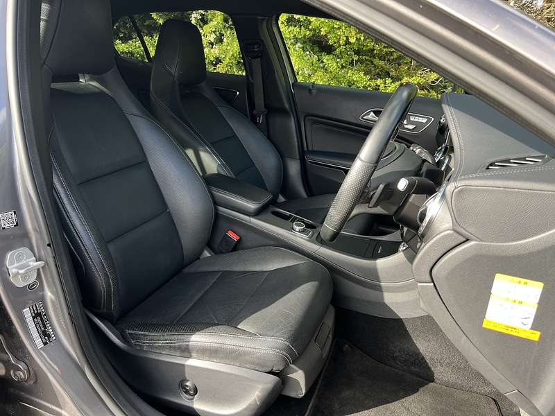 Mercedes-Benz Gla-Class GLA250 SE SUV 5dr Petrol 7G-DCT 4MATIC - U11830