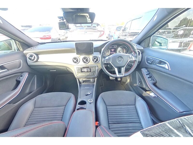 Mercedes-Benz Gla-Class Gla 180 Sport - U11832