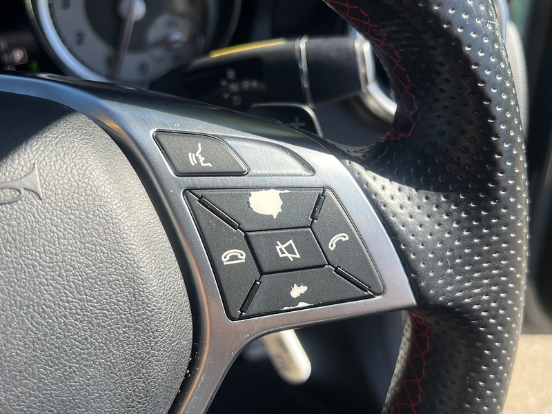 Mercedes-Benz Gla-Class Gla 180 Amg Line Premium - U11832