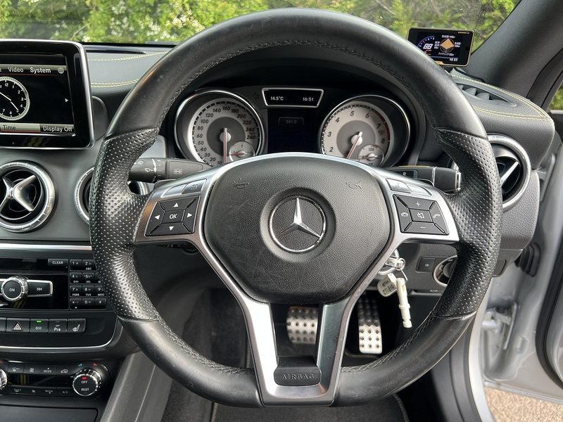 Mercedes-Benz Cla Cla 250 Amg - U11833