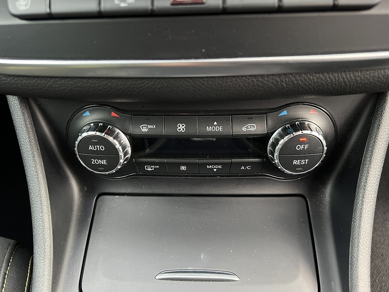 Mercedes-Benz Cla Cla 250 Amg - U11833