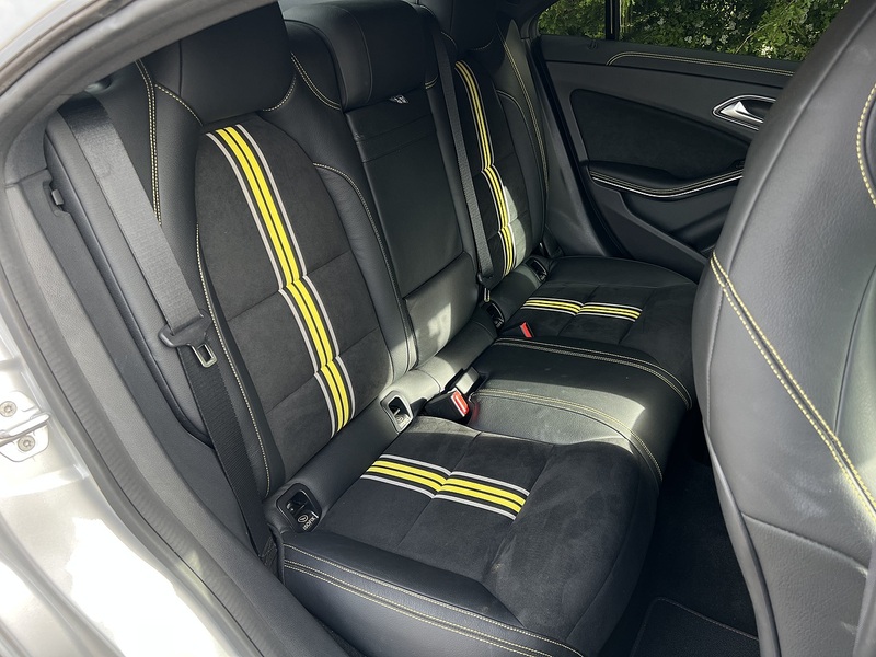 Mercedes-Benz Cla Cla 250 Amg - U11833