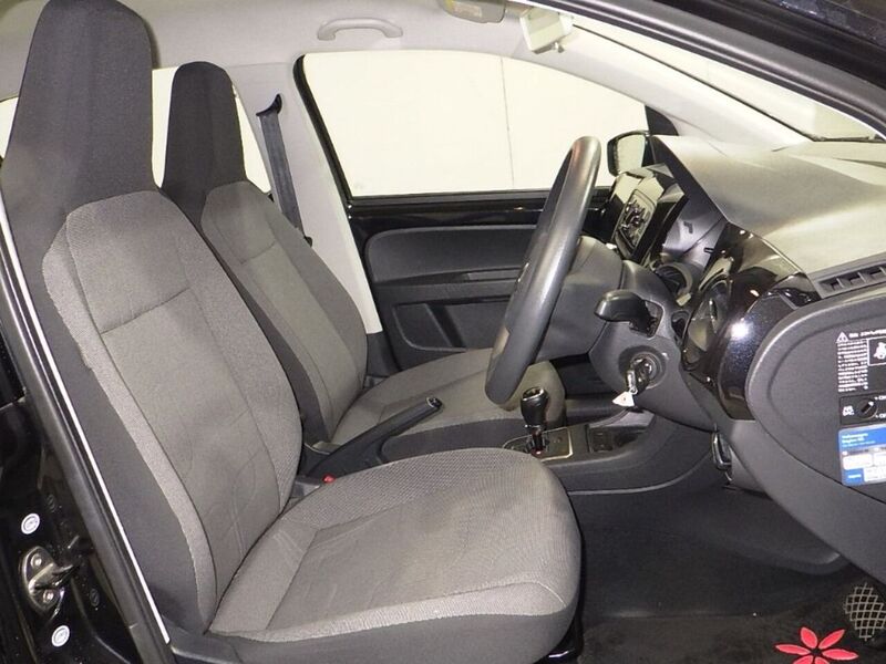 Volkswagen Up Move Up - U11834