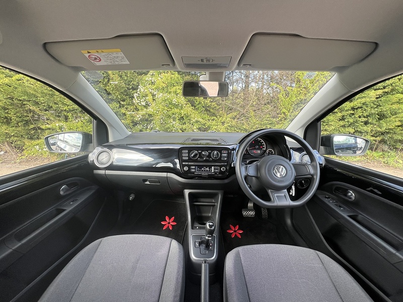 Volkswagen Up Move Up - U11834