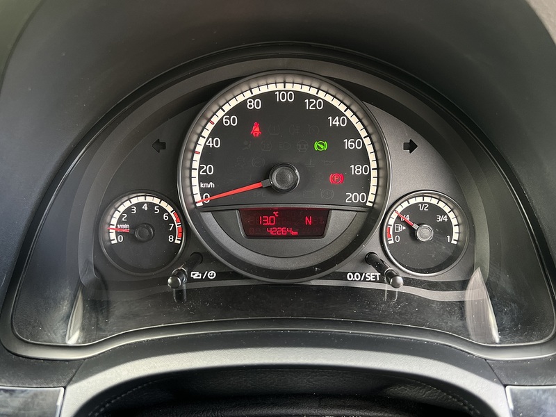 Volkswagen Up Move Up - U11834