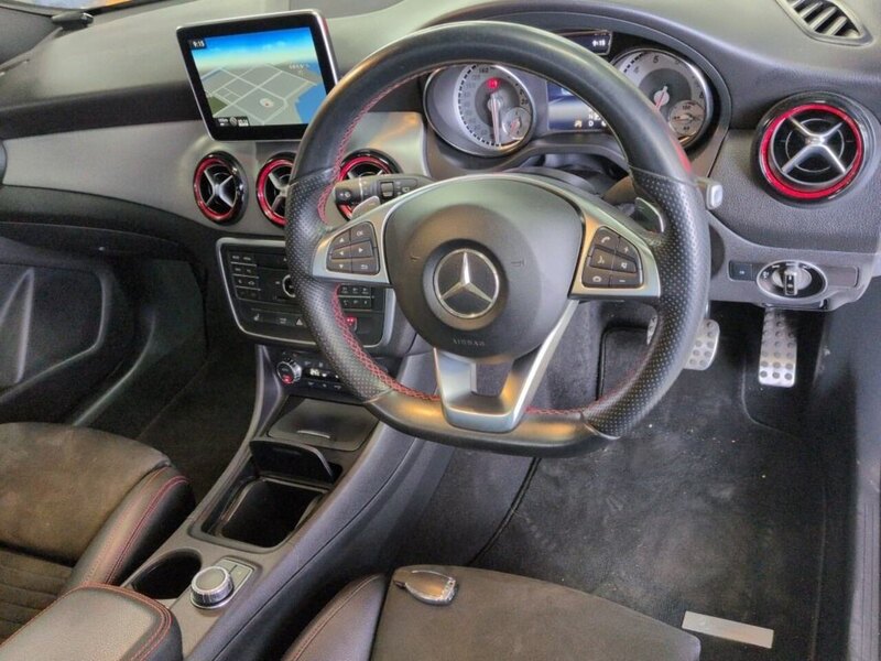 Mercedes-Benz Cla CLA250 AMG Shooting Brake - U11839