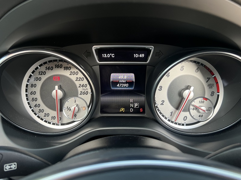 Mercedes-Benz Cla Cla250 Amg Sport 4Matic - U11839