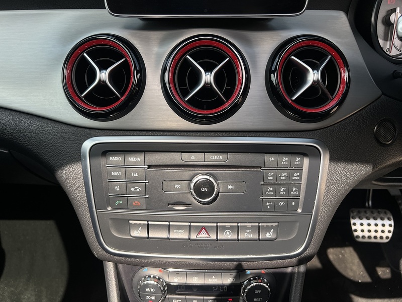 Mercedes-Benz Cla Cla250 Amg Sport 4Matic - U11839
