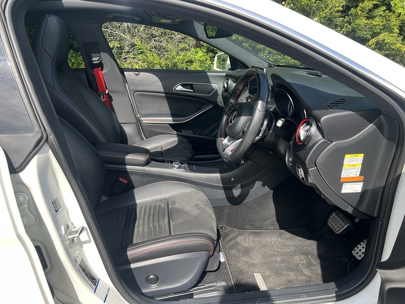 Mercedes-Benz Cla Cla250 Amg Sport 4Matic - U11839