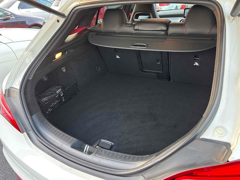 Mercedes-Benz Cla CLA250 AMG Shooting Brake - U11840