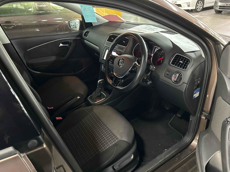 Volkswagen Polo TSI Comfortline DSG - U11843