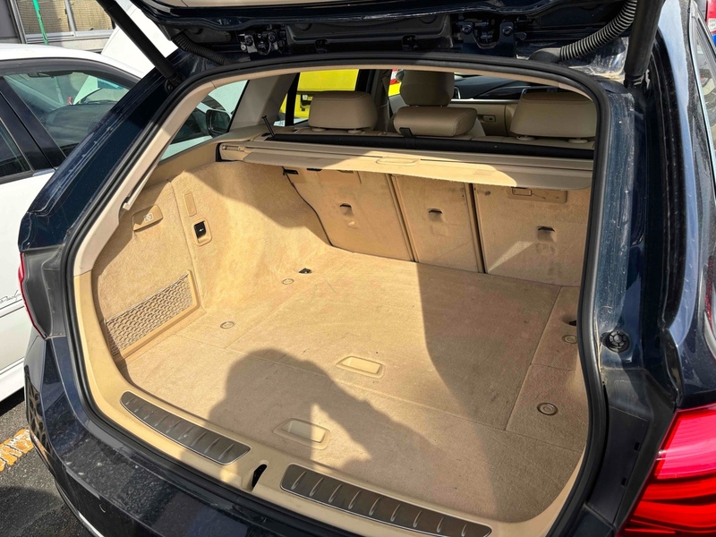 BMW 3 Series 320D Luxury Touring - U11845