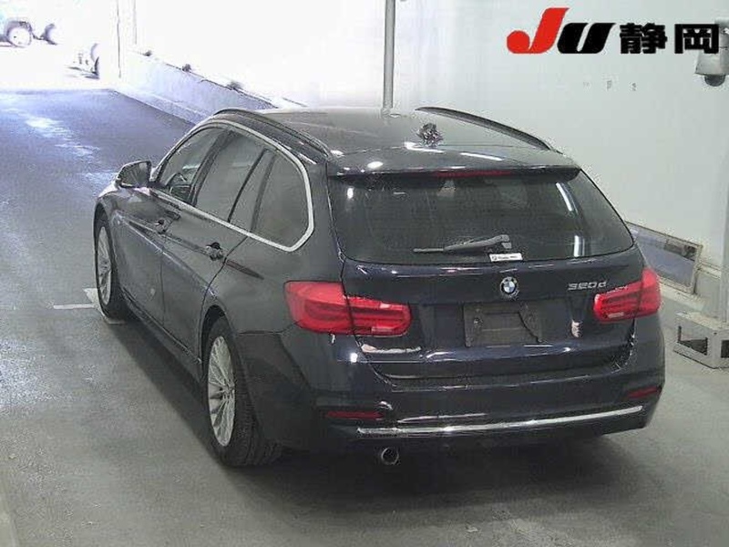 BMW 3 Series 320D Luxury Touring - U11845