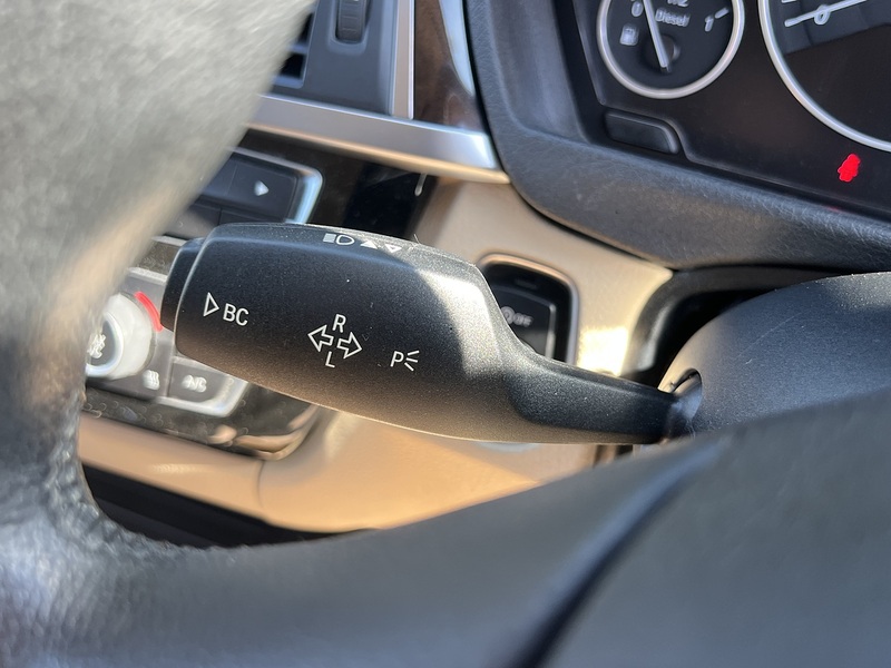 BMW 3 Series 320D Luxury Touring - U11845