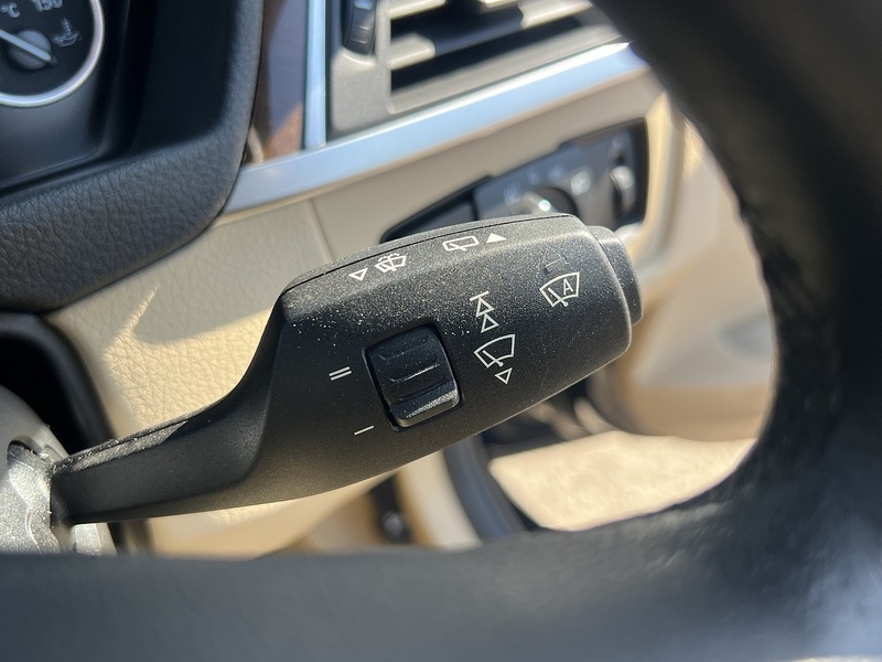 BMW 3 Series 320D Luxury Touring - U11845