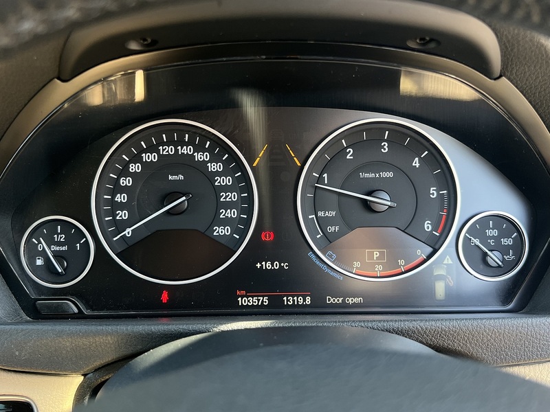 BMW 3 Series 320D Luxury Touring - U11845