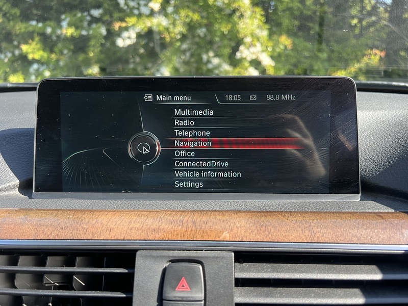 BMW 3 Series 320D Luxury Touring - U11845