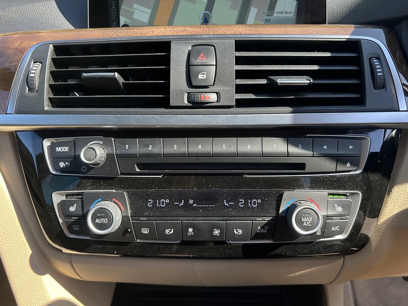 BMW 3 Series 320D Luxury Touring - U11845