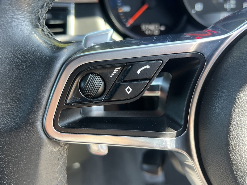 Porsche Macan T Pdk - U11847
