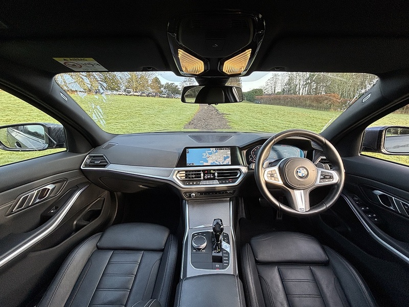 BMW 3 Series 320i M Sport - U11848