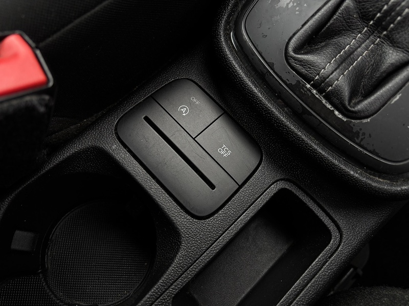 Ford Fiesta T EcoBoost ST-Line - U11853