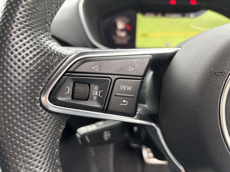 Audi TT TFSI S line - U11854