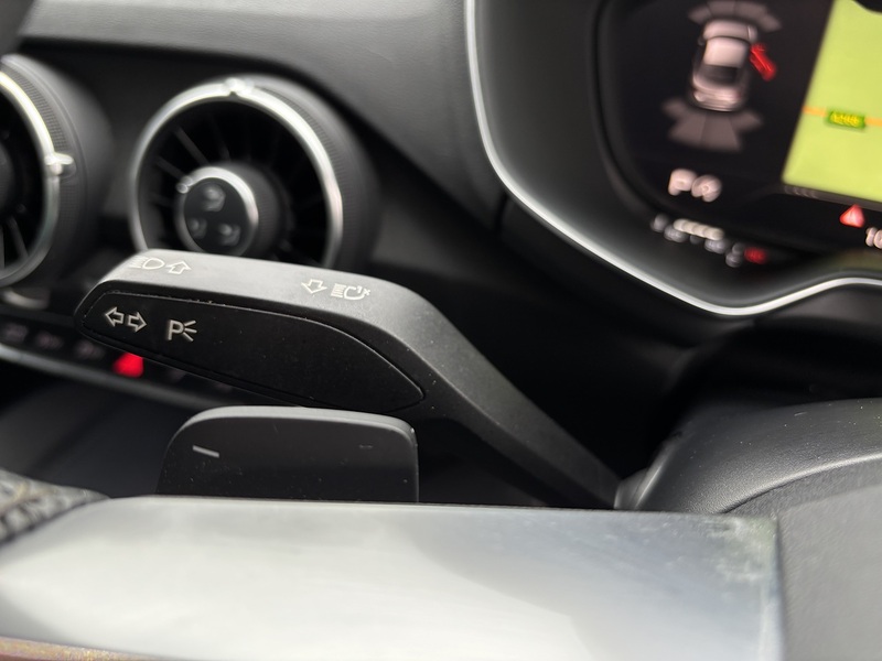 Audi TT TFSI S line - U11854