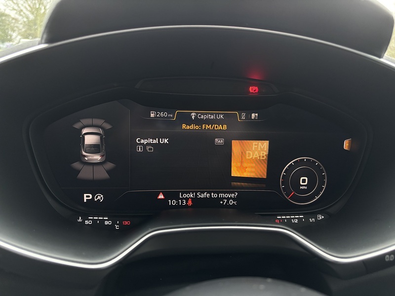 Audi TT TFSI S line - U11854