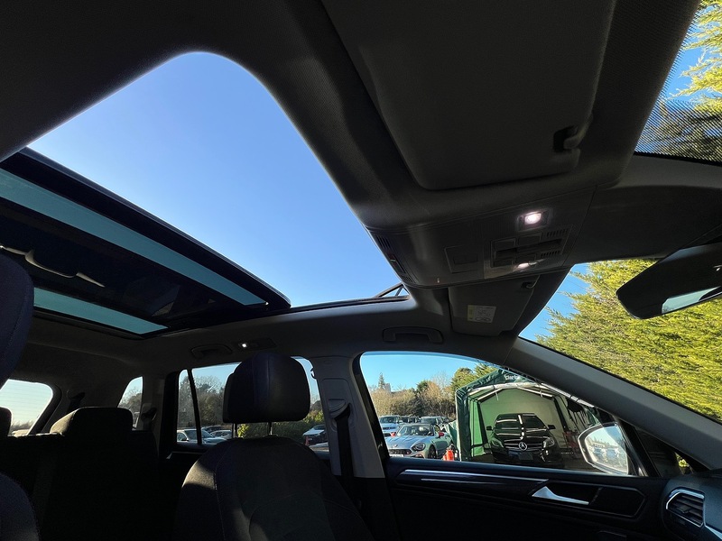 Volkswagen Tiguan Allspace TDI SEL - U11862