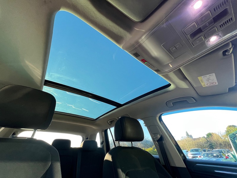 Volkswagen Tiguan Allspace TDI SEL - U11862