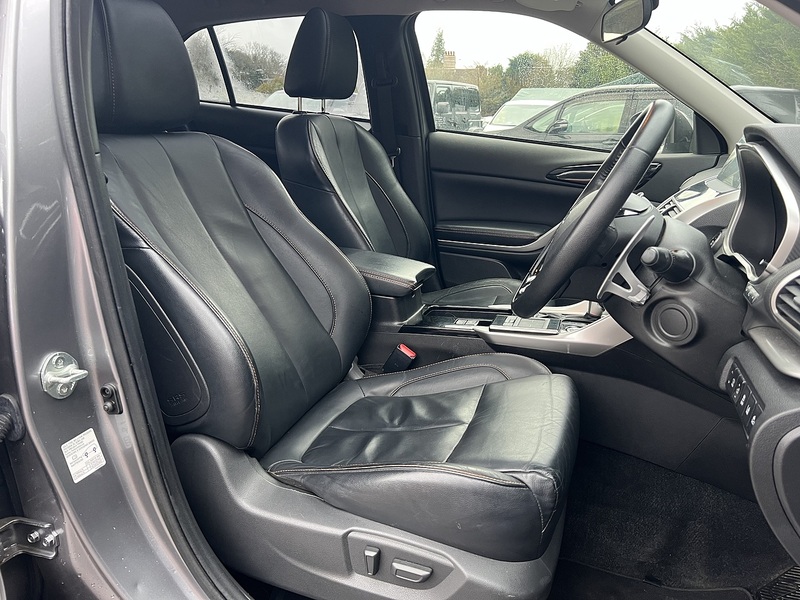 Mitsubishi Eclipse Cross T 4 - U11864