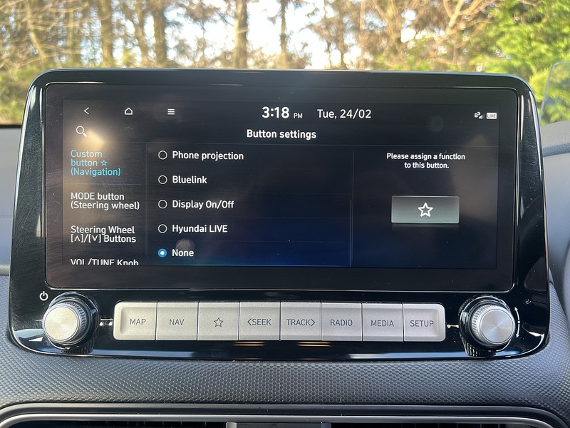 Hyundai KONA Premium SE - U11868