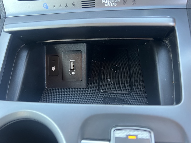 Hyundai KONA Premium SE - U11868