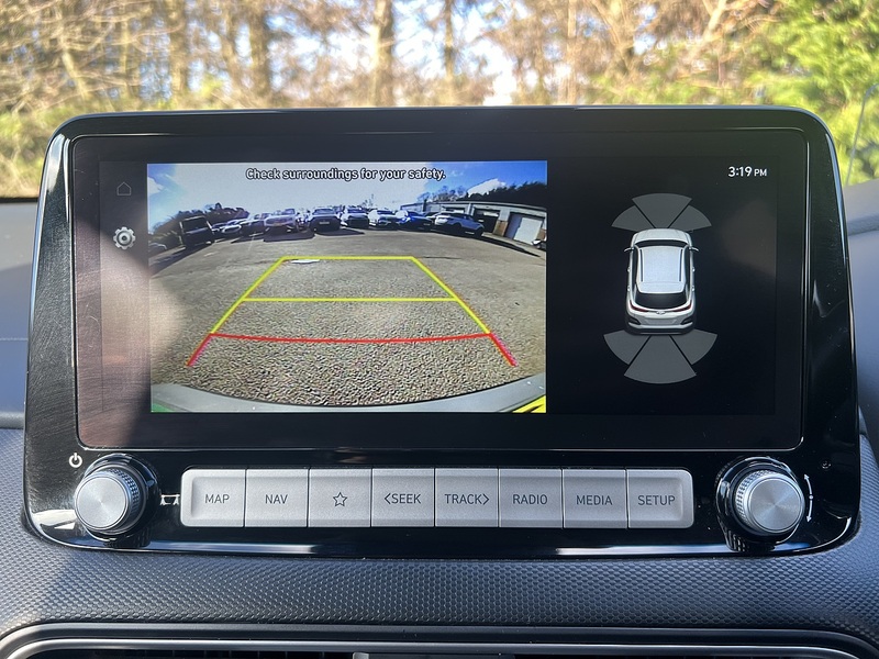 Hyundai KONA Premium SE - U11868