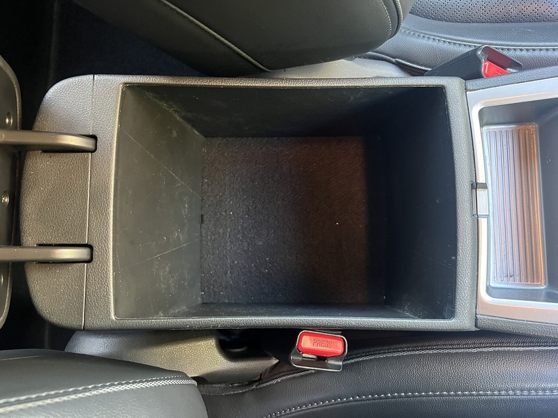 Hyundai KONA Premium SE - U11868