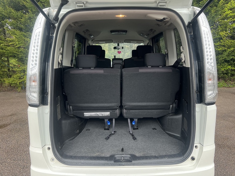 Nissan Serena 5D HIGHWAY STAR S-HYBRID - U11871