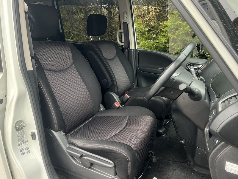 Nissan Serena 5D HIGHWAY STAR S-HYBRID - U11871