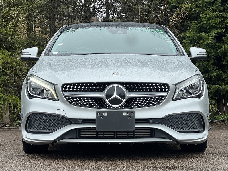 Mercedes-Benz Cla Cla 180 Amg Line Premium Plus - U11872