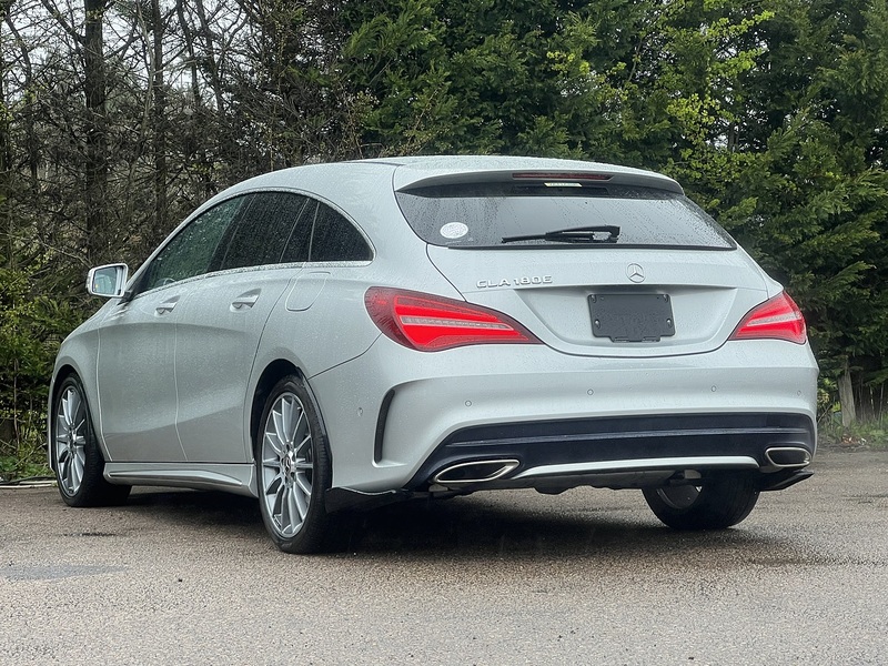 Mercedes-Benz Cla Cla 180 Amg Line Premium Plus - U11872