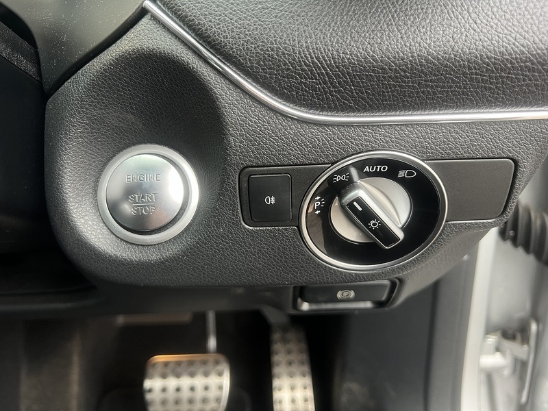 Mercedes-Benz Cla Cla 180 Amg Line Premium Plus - U11872