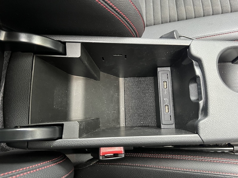 Mercedes-Benz Cla Cla 180 Amg Line Premium Plus - U11872