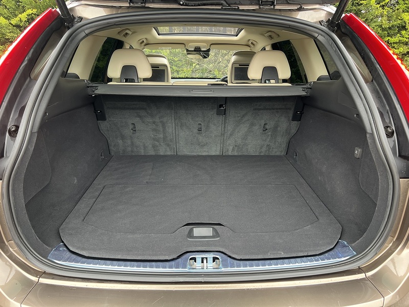 Volvo Xc60 T5 AWD Classic - U11873