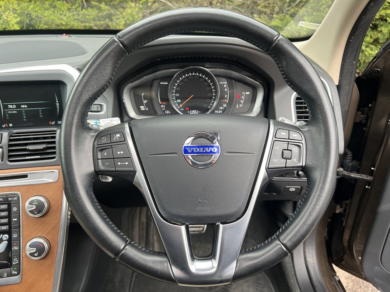 Volvo Xc60 T5 AWD Classic - U11873