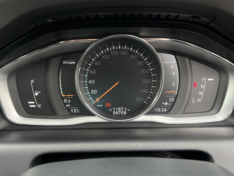 Volvo Xc60 T5 AWD Classic - U11873