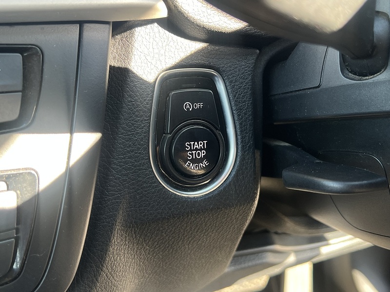 BMW 3 Series 320d SE - U11874