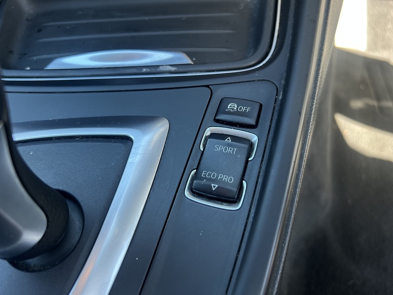 BMW 3 Series 320d SE - U11874