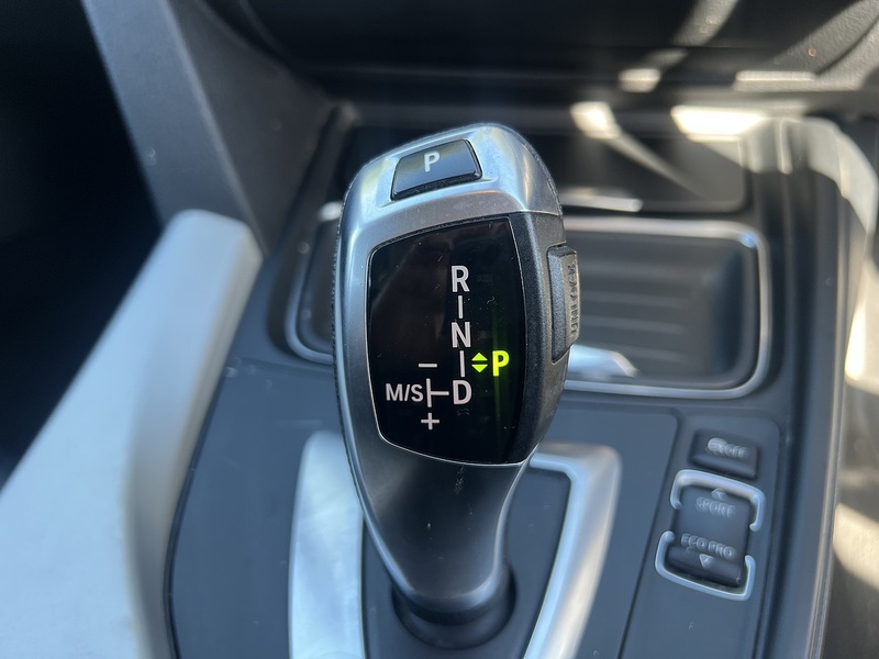 BMW 3 Series 320d SE - U11874